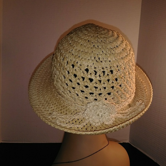 Hat - Picture 2 of 3